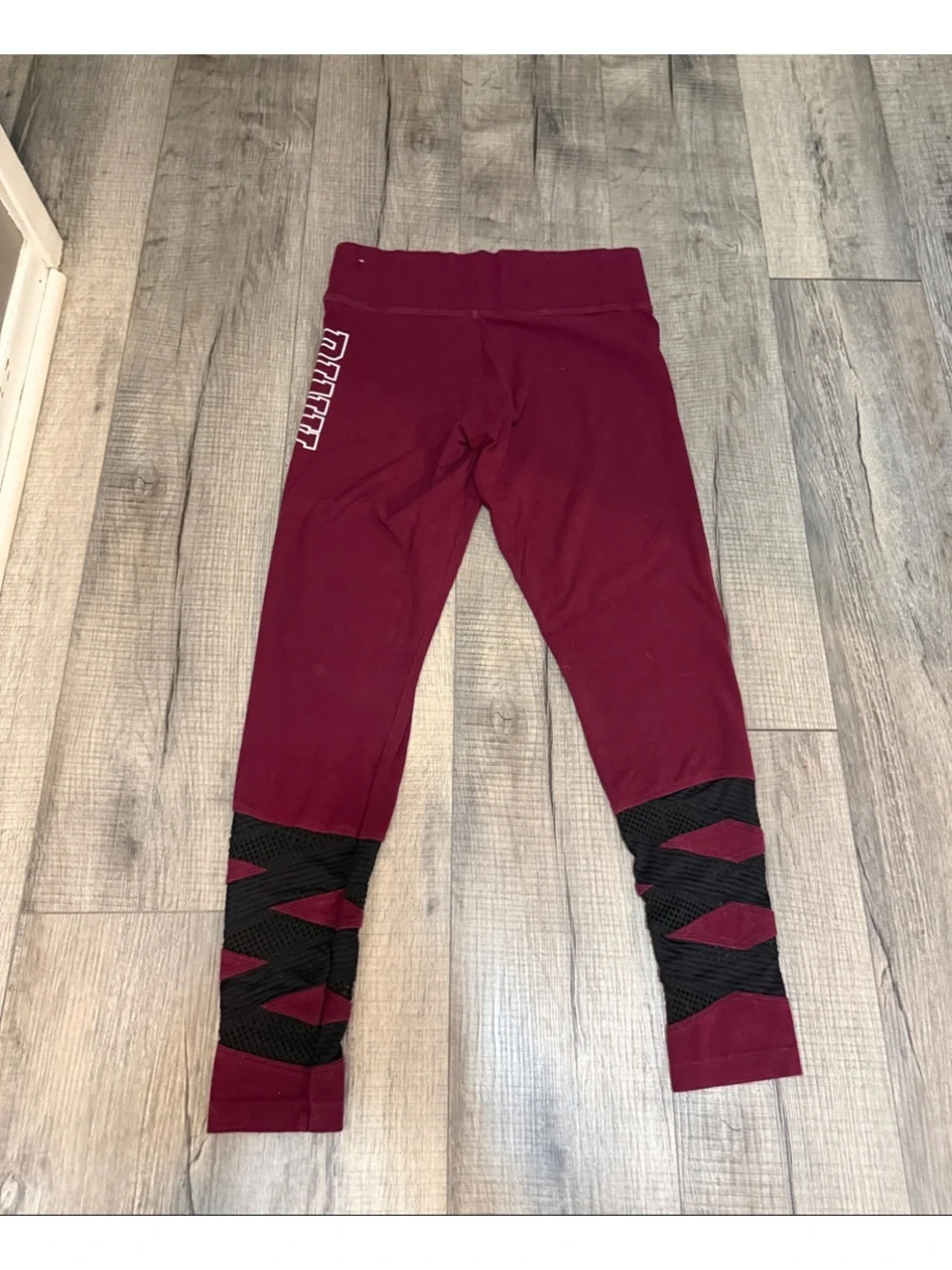 PINK Victoria's Secret Maroon Leggings with Black Knee Panels - Picture 2 of 4